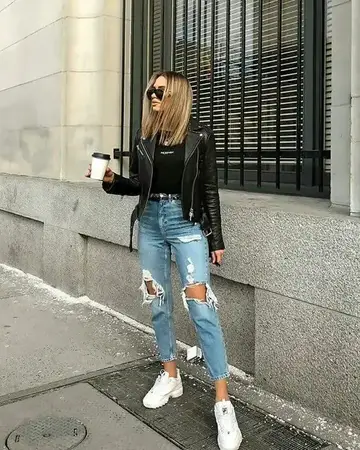 Stylish Ideas How To Create The Perfect Ripped Jeans Outfit Stylish Ideas How To Create The Perfect Ripped Jeans Outfit