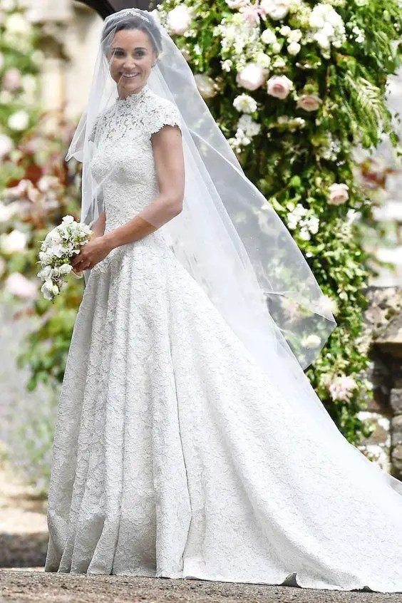 pippa middleton wedding dress look alike