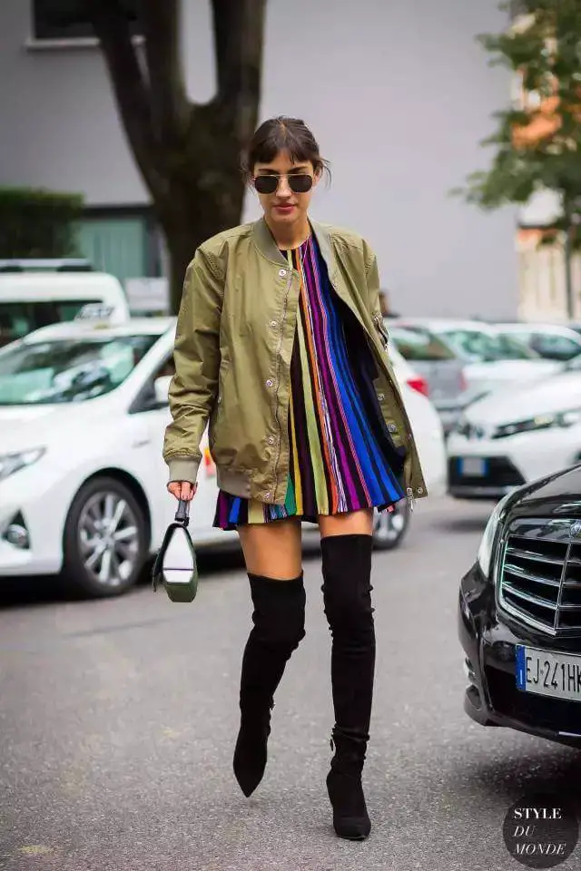 8 Styling Tips to Dress up a Bomber Jacket (9)