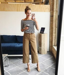 Wide leg trousers