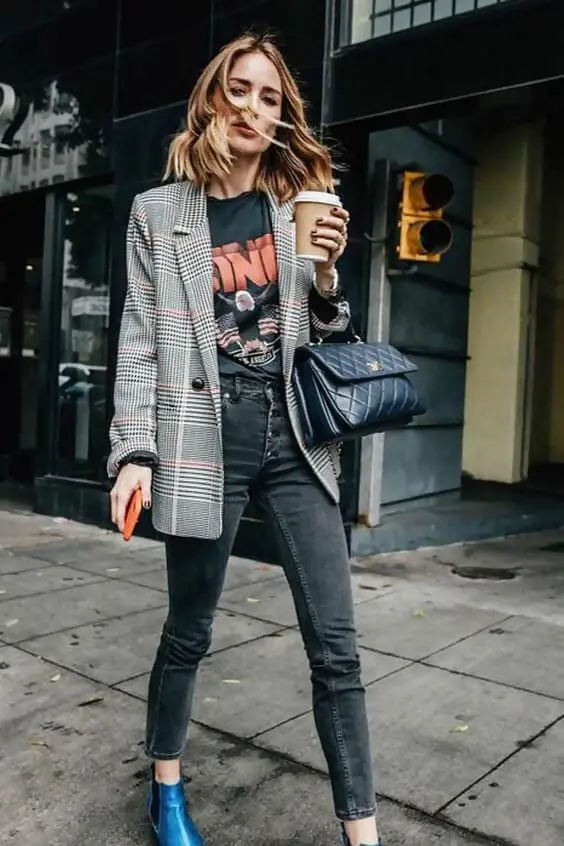 casual pub outfit