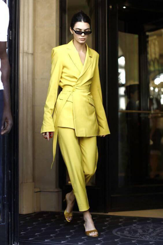 10 Vibrant Yellow Outfits